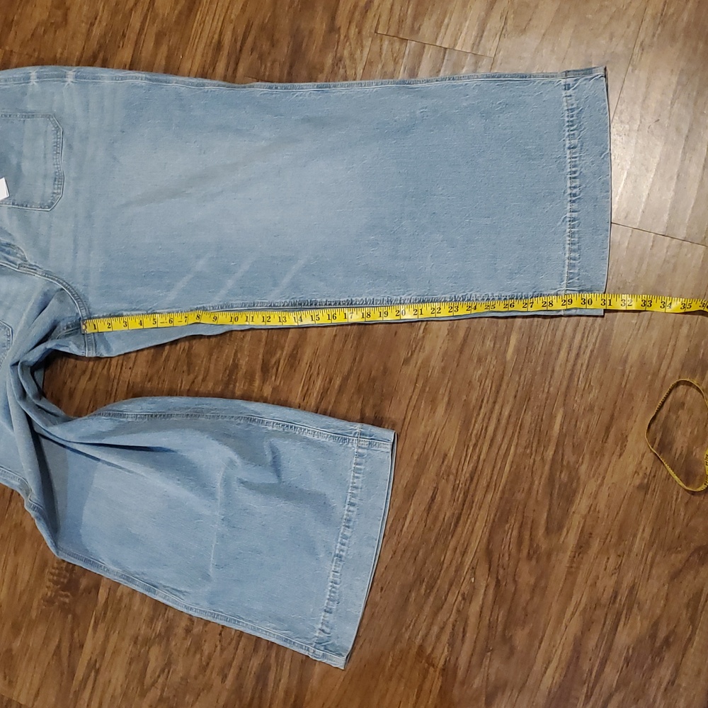 NwT Lane Bryant Signature Fit Wide Leg Jeans Sz 18 New - Picture 3 of 11